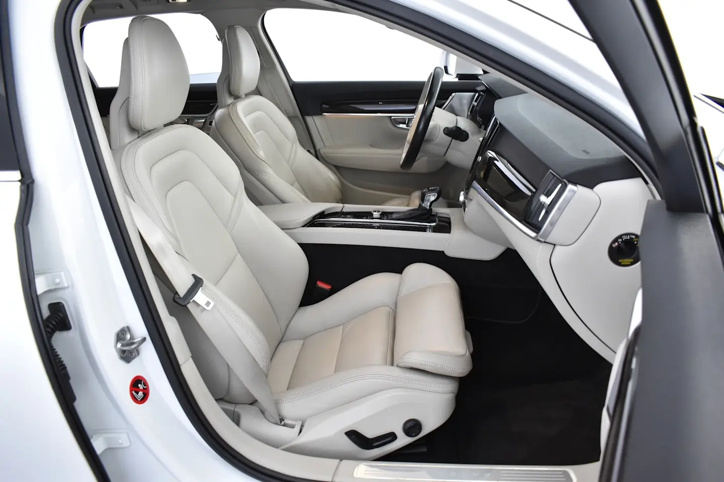 Car Image - 1umInfFIOgBBtUZnTUPfAx