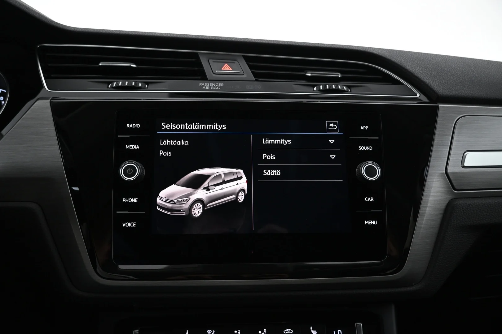 Car Image - F5poQUSEswpSnPRXb5A0i