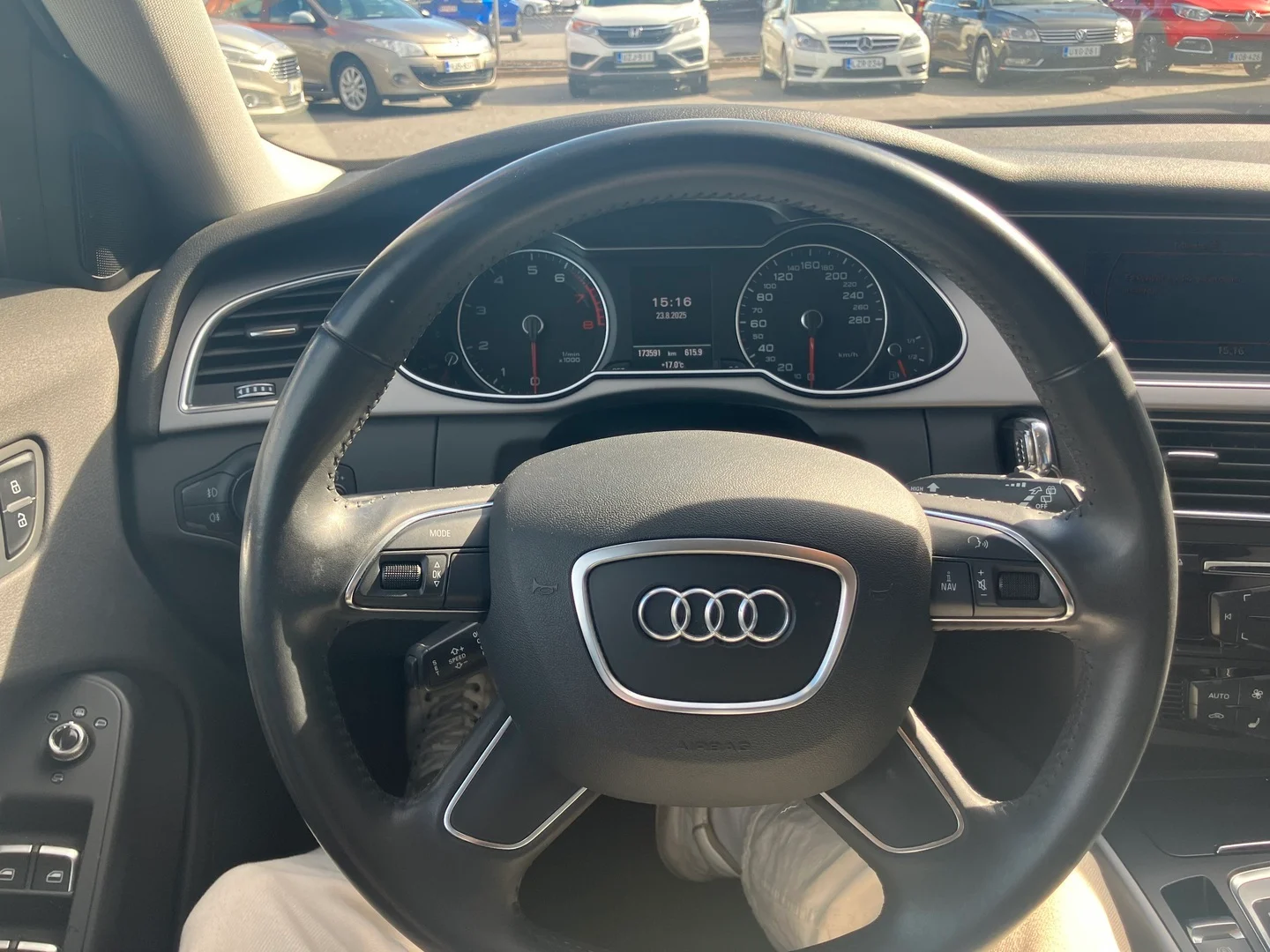 Car Image - 55m9Frg4D1h14Xvnd3P7hF