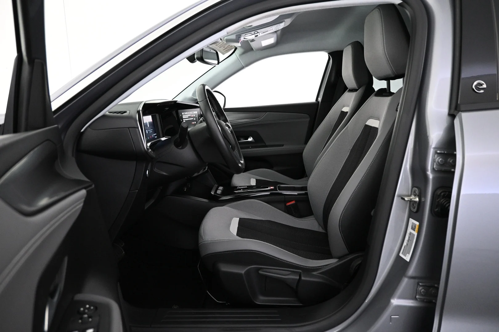 Car Image - Mve0jEEEnc7sHaM0JLPvW