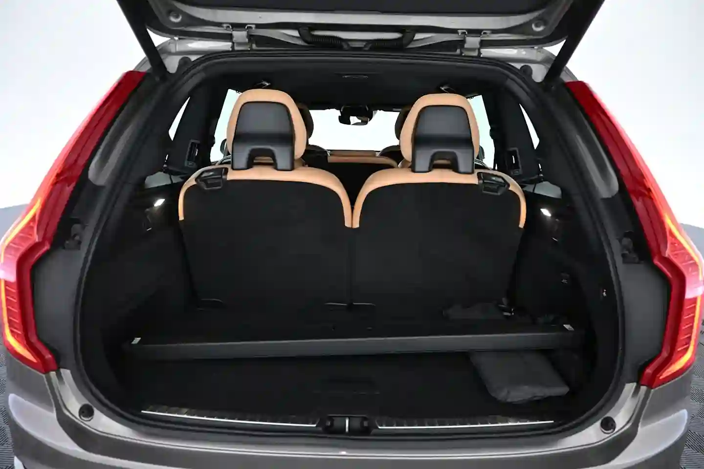 Car Image - MrbybAYN1C3dNCPtg45Rp