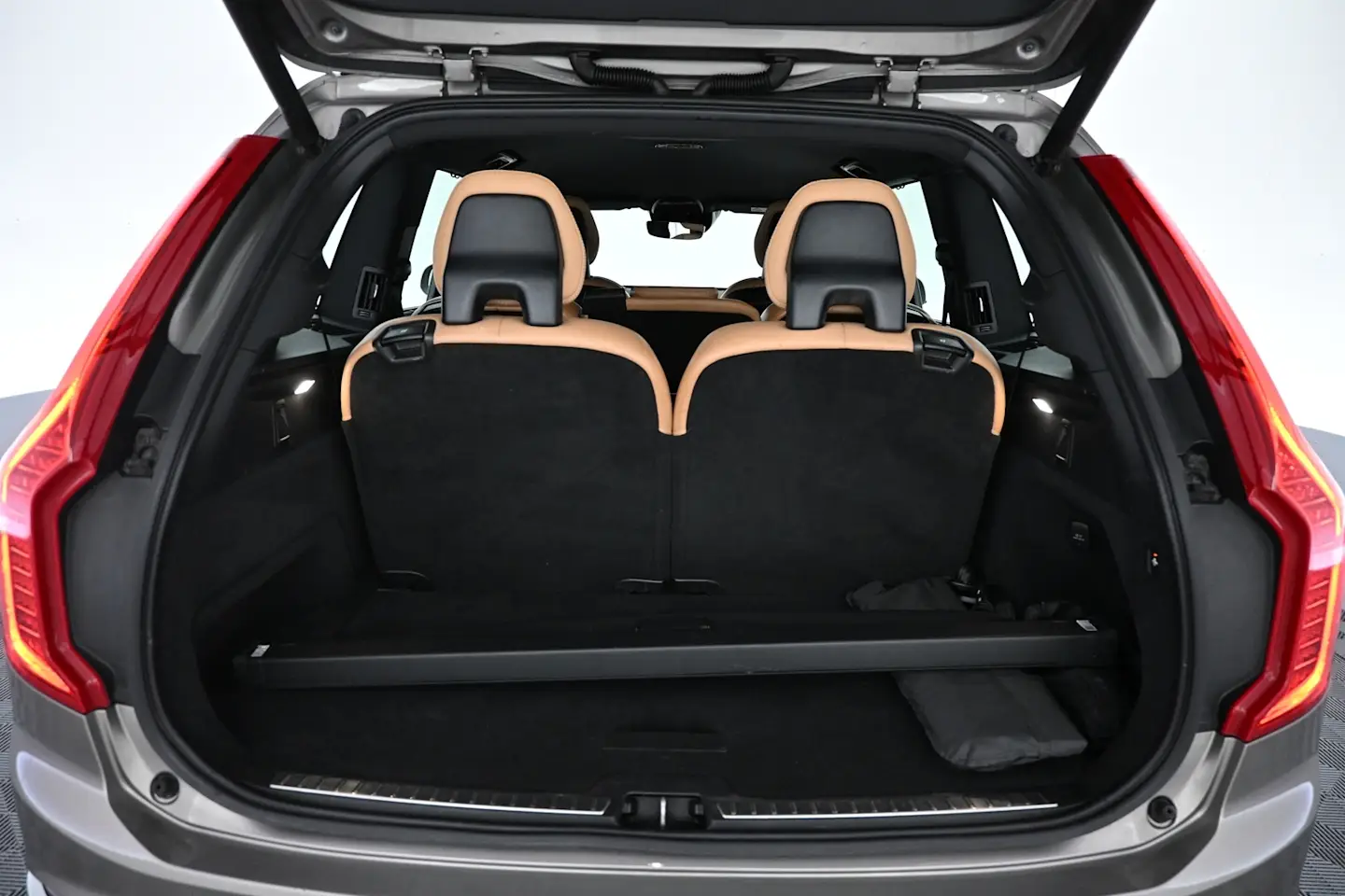 Car Image - MrbybAYN1C3dNCPtg45Rp