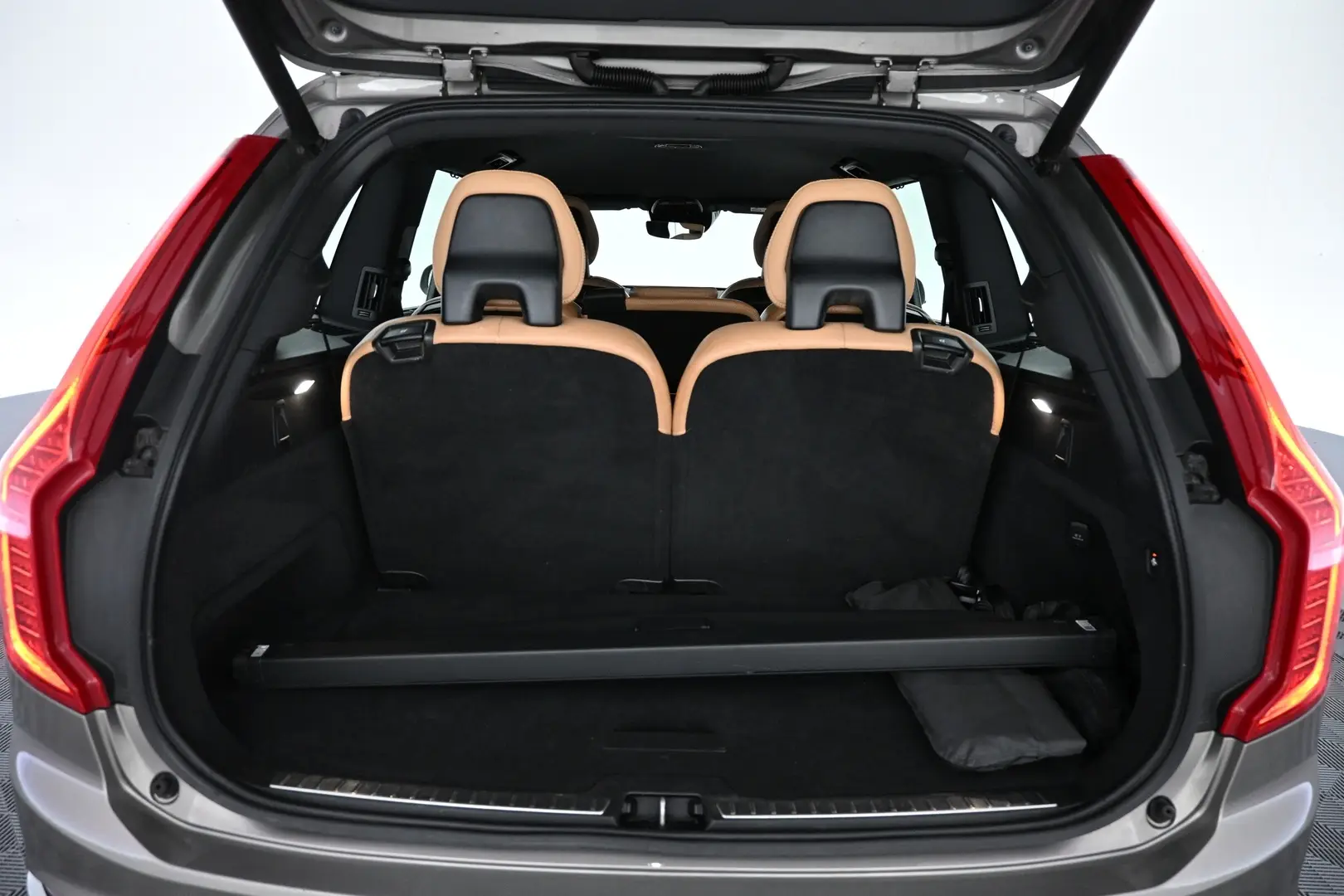 Car Image - MrbybAYN1C3dNCPtg45Rp