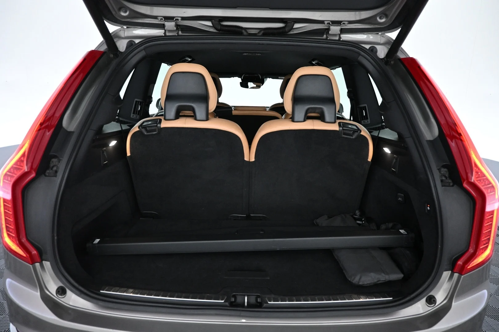 Car Image - MrbybAYN1C3dNCPtg45Rp