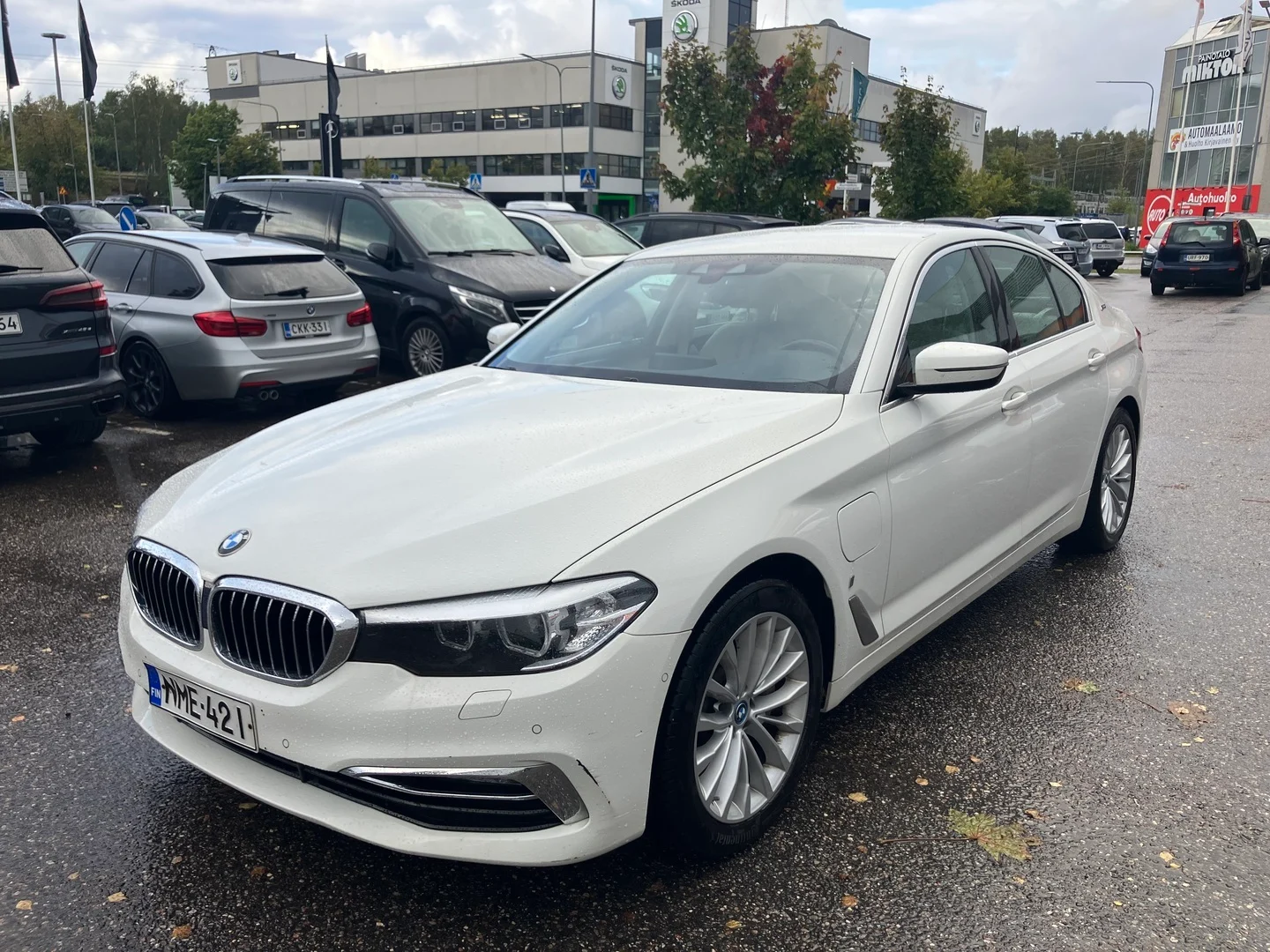 Car Image - ValCLsxkmddm6q2BfYWtm