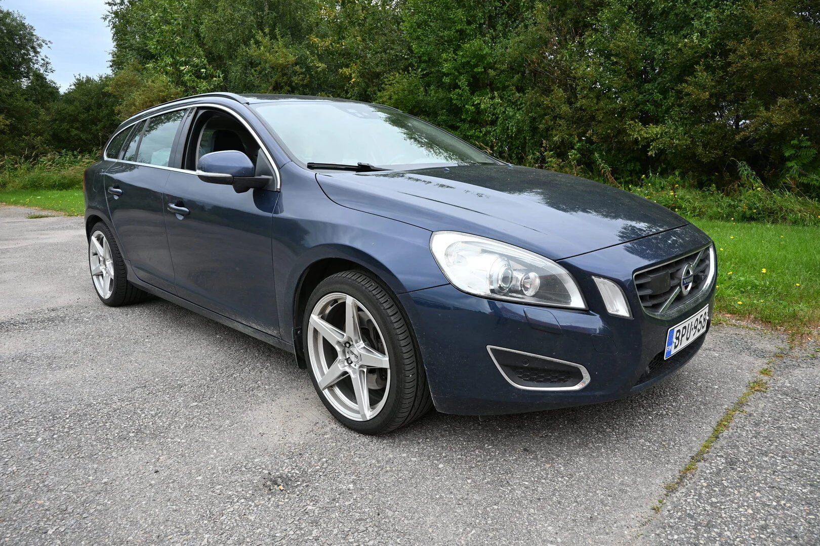 Car Image - 2aPYDfNhi9QBZ7fYaimX9F