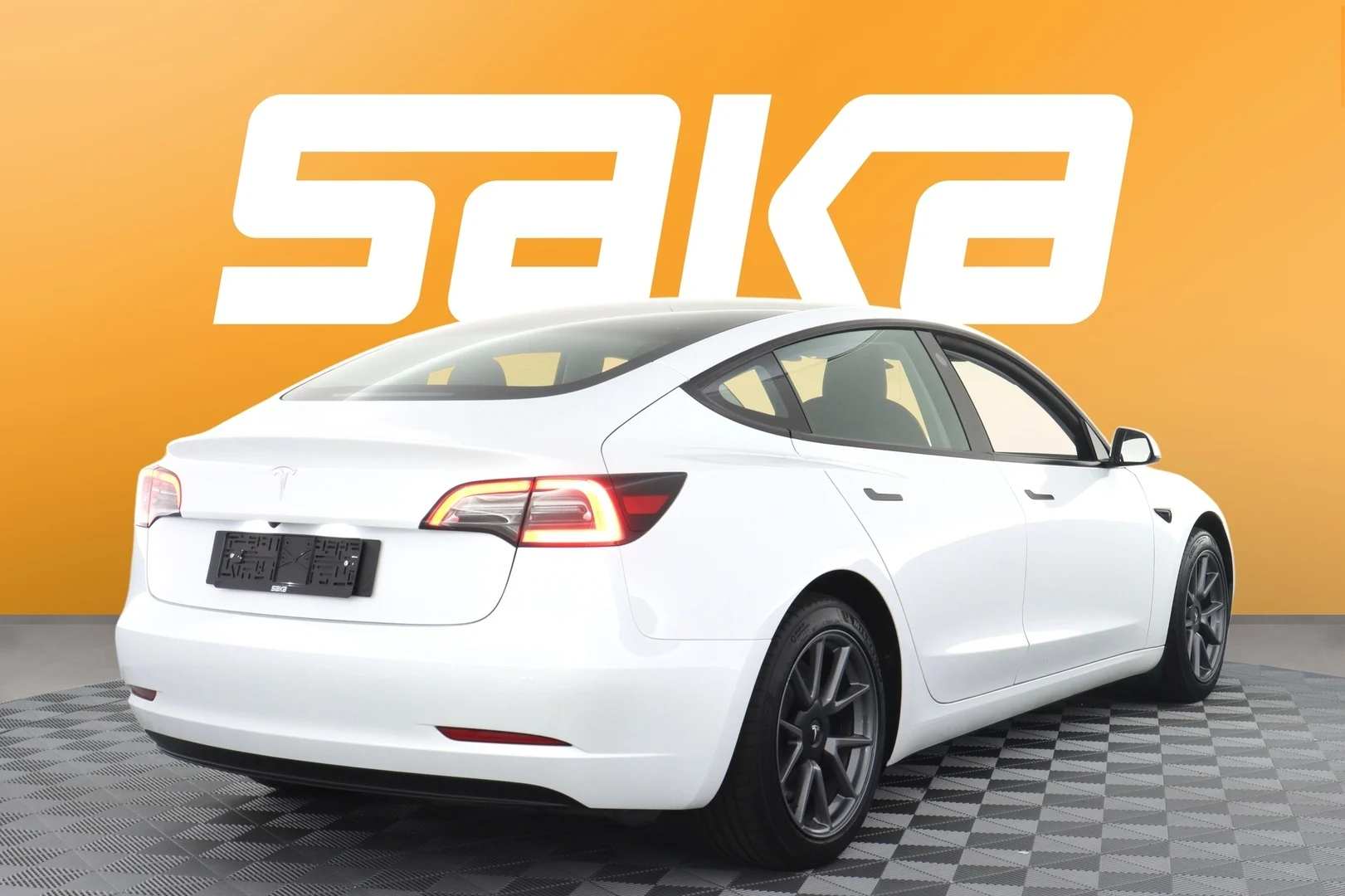 Car Image - aTYGBGQdwQMGiTFBa9j07