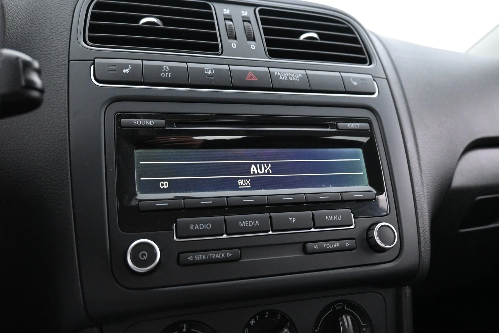Car Image - 6DQIobg6h1TOzk7xocfFdj