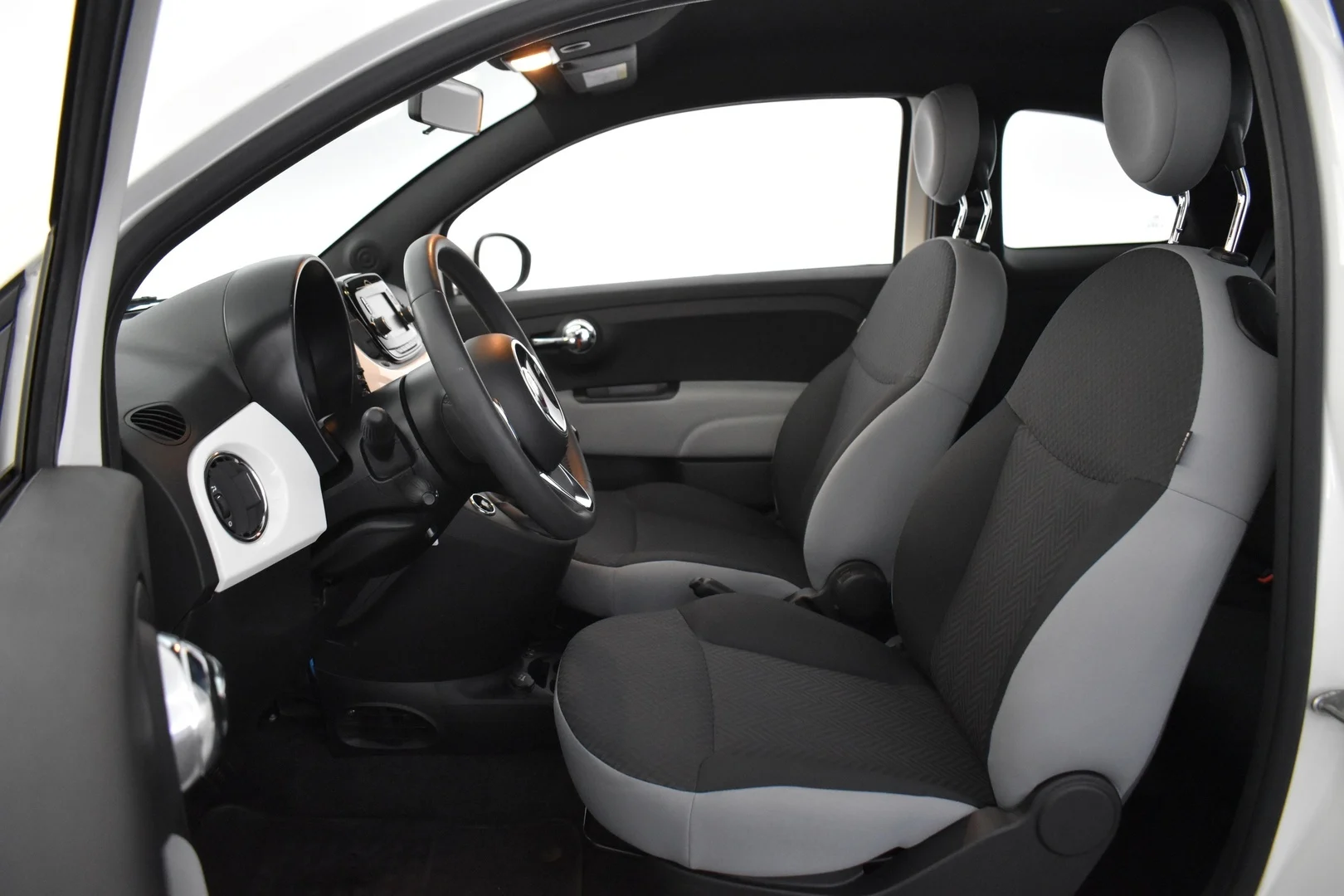 Car Image - 5Bnc0J8KgiT0DnTj2lmCXq