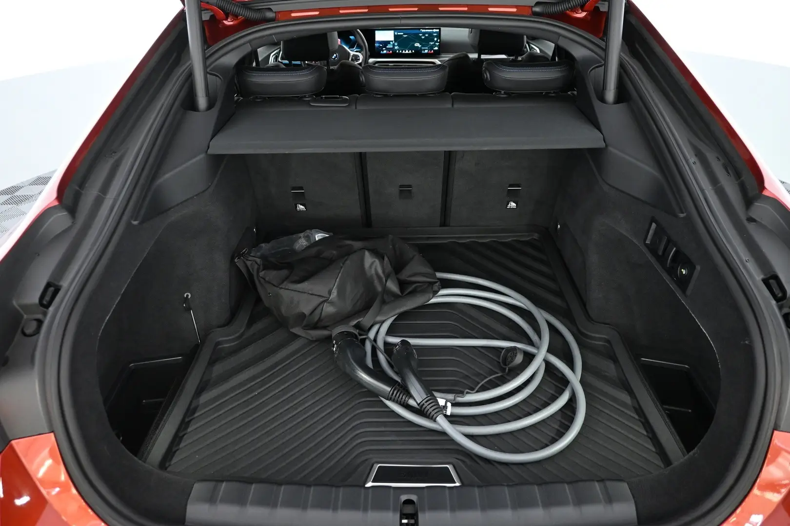 Car Image - 61eHxuPP1l01QM7WCz0fjB