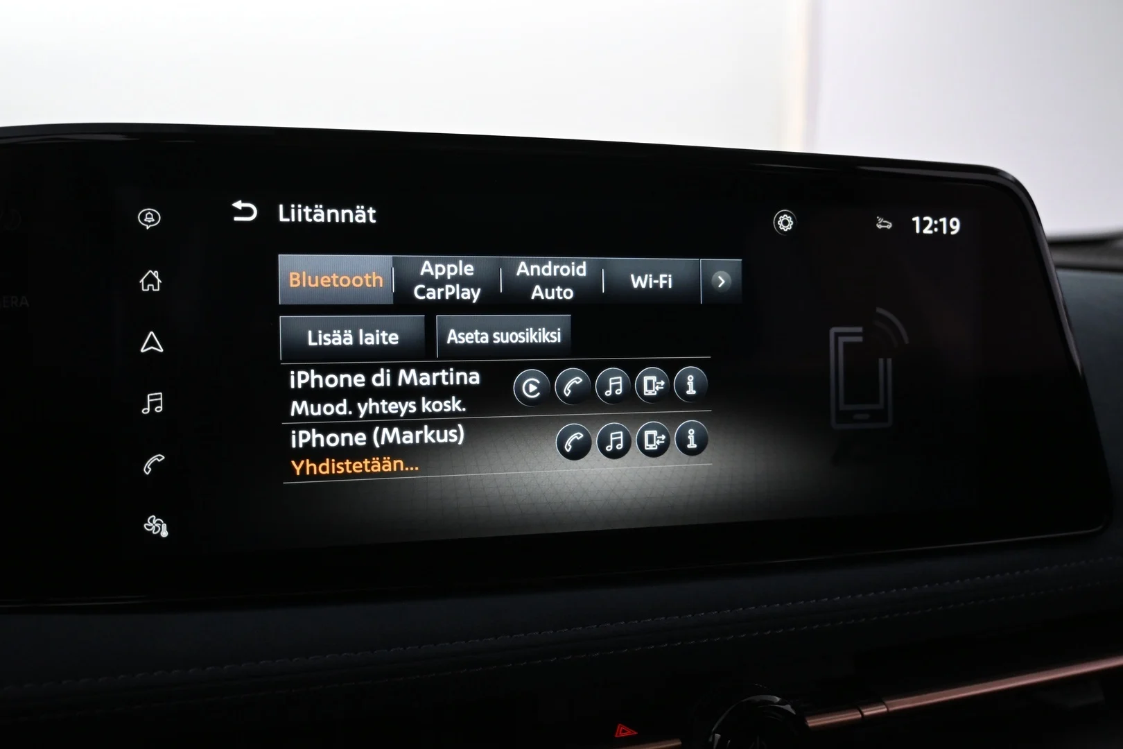 Car Image - 22JeBtsnUKRxF4LF5M73Lr