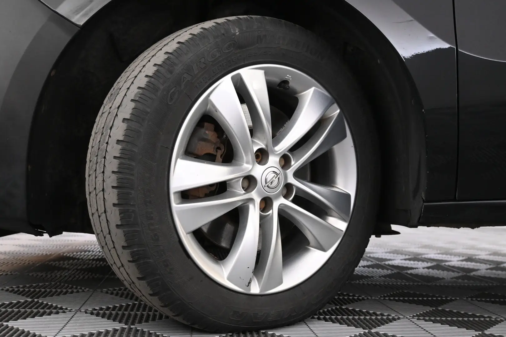 Car Image - XeAWqW7sUxjDfDMHM8wQg