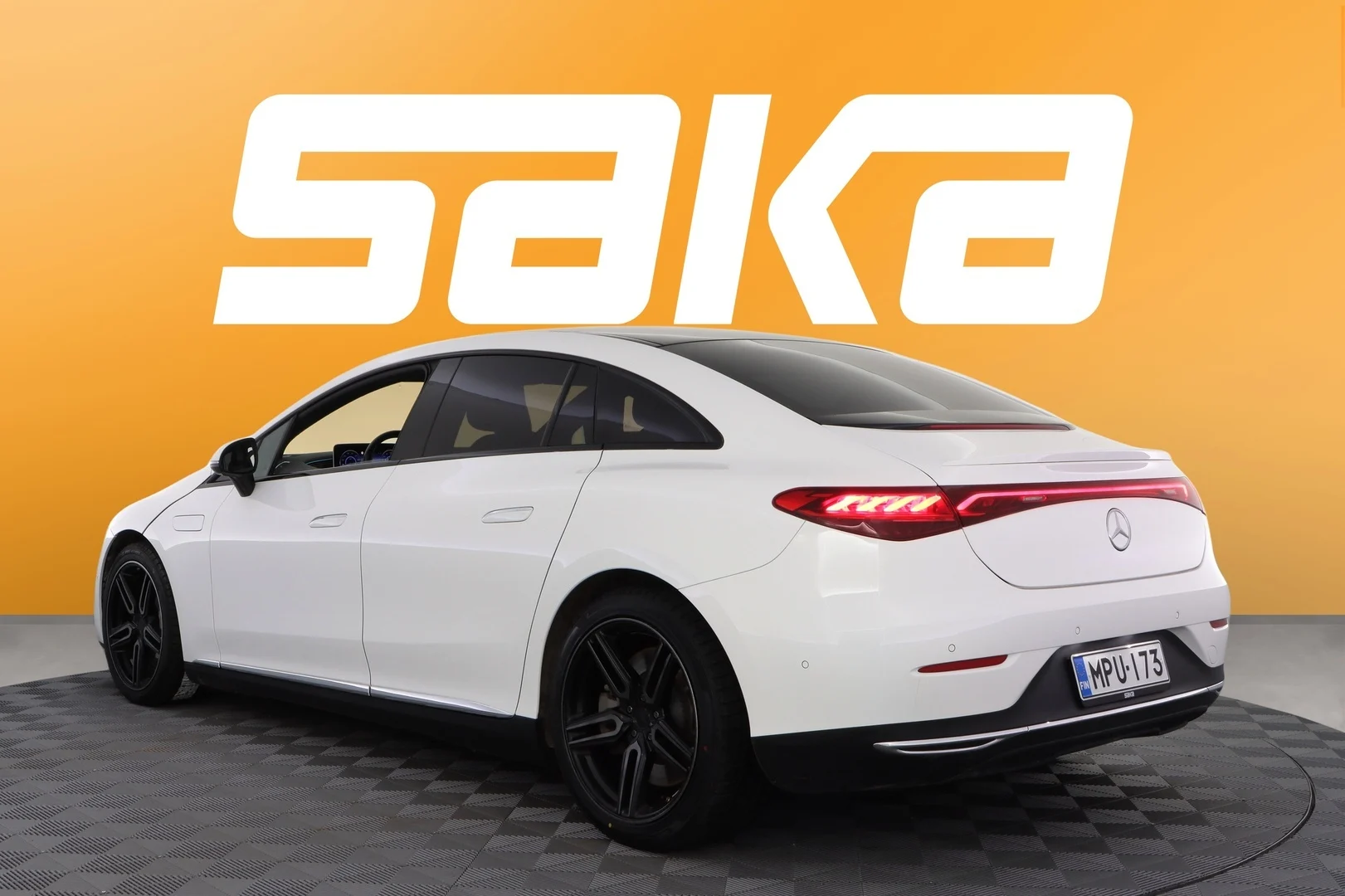 Car Image - 7h6BSTTf33UcVYLsXZ6SeN