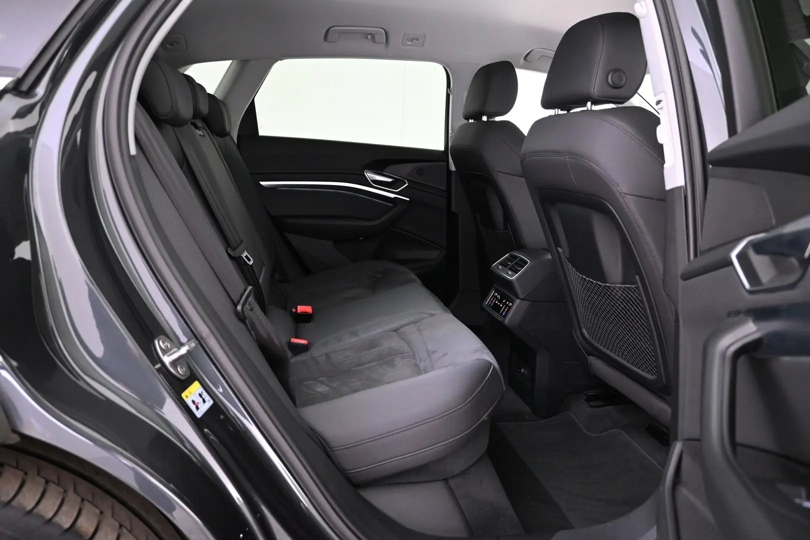 Car Image - 62BL9cIz2rIOU0r9vFL6lw
