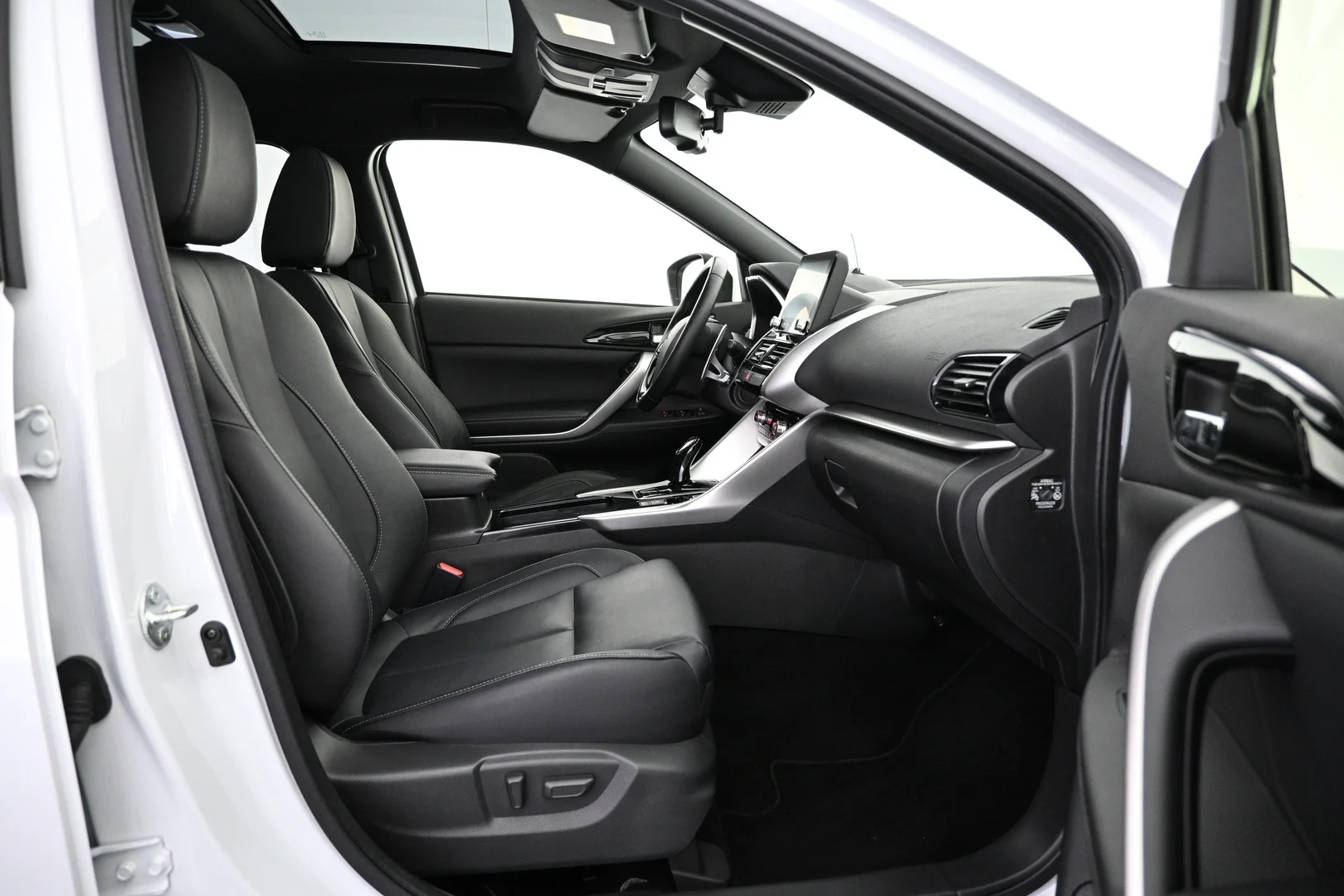 Car Image - 6vRYNOYwiwNBGm8c7dVrM4