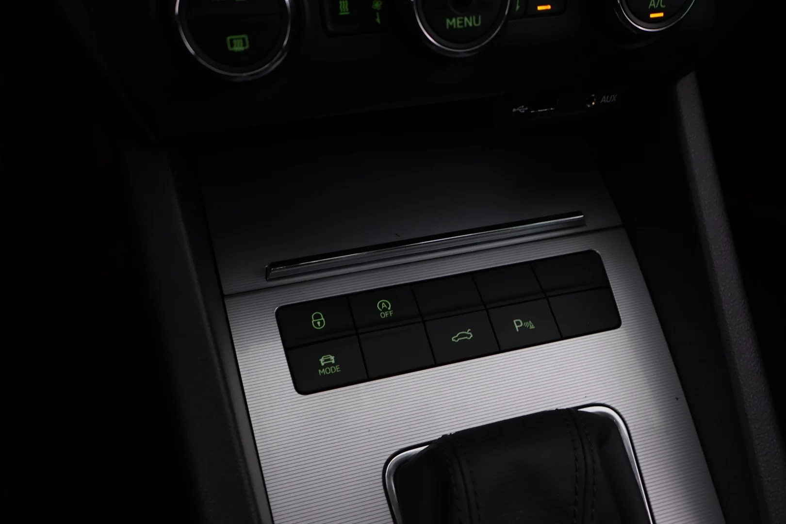Car Image - 3Rh599TugjcYbkDwq4RJGG