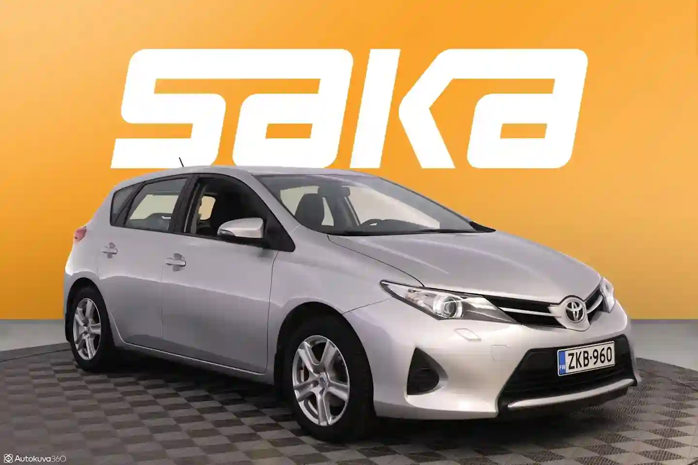 Car Image - 1FgCoj7BS8nRP833VPyLqE