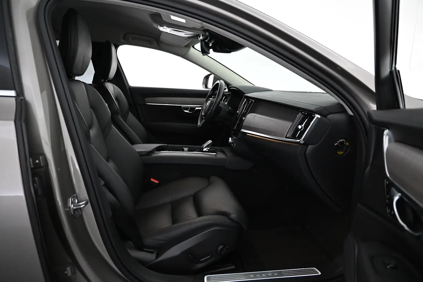 Car Image - 6QL7dHFukHTZcdM1cWh70G