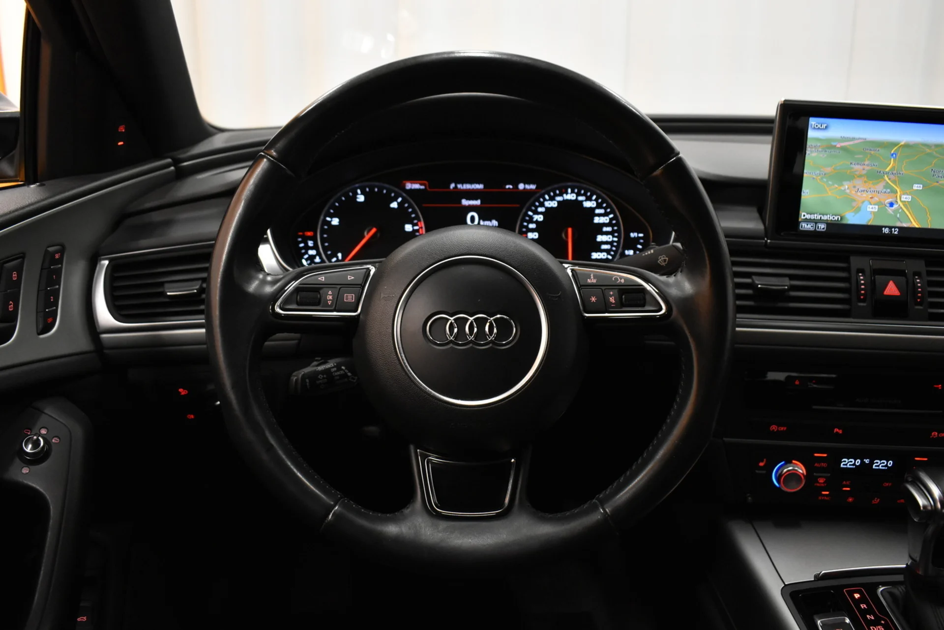 Car Image - qMDwGfU4ximJQ9WXA2FX2