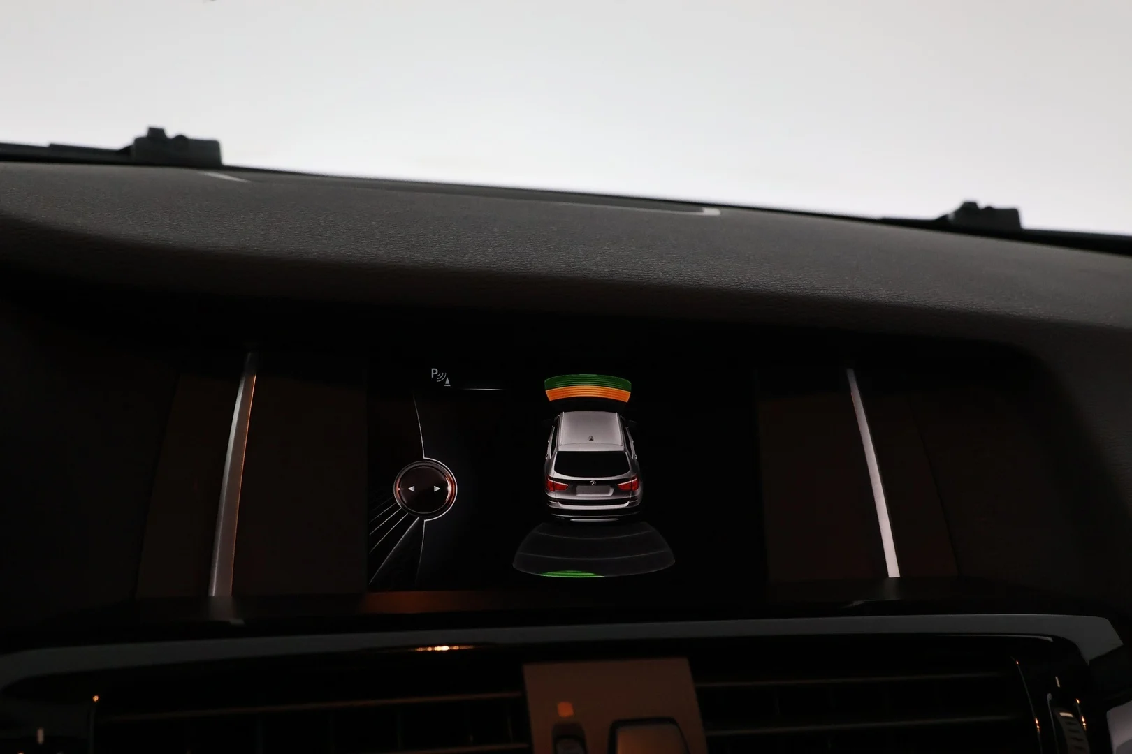 Car Image - 5LyDYvqSSVmjGGdexGcQyD