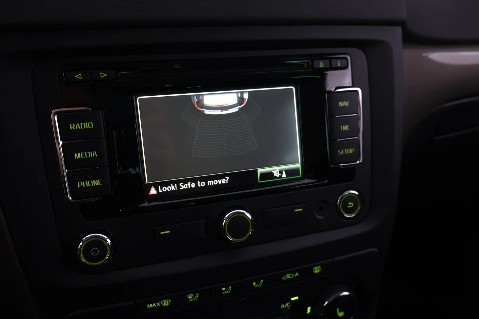 Car Image - 4vYfjYWqjvfS7BXZvbHMR