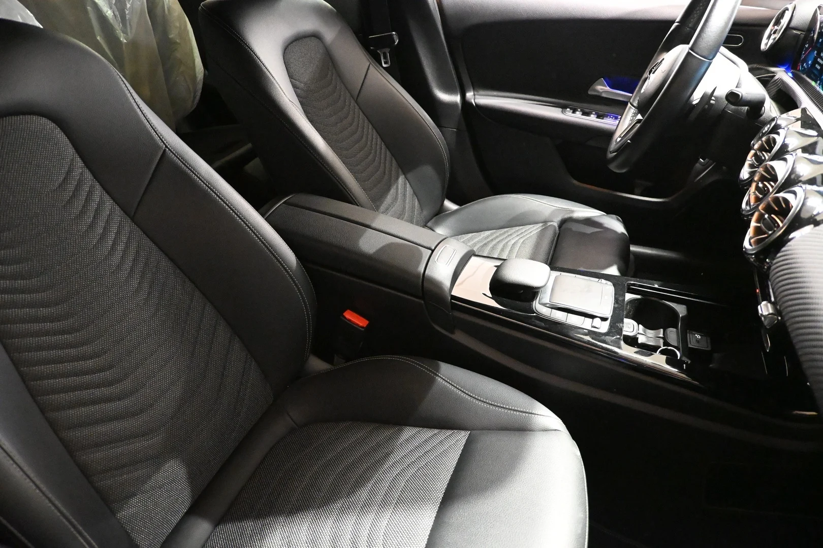 Car Image - 2CKN4VvyirGLfOGTQvPlKx