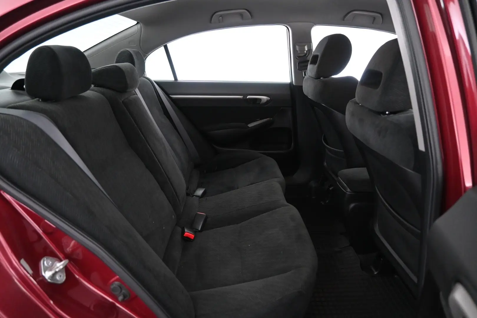 Car Image - 6K02kwqSLDs8t3jGOovnOa
