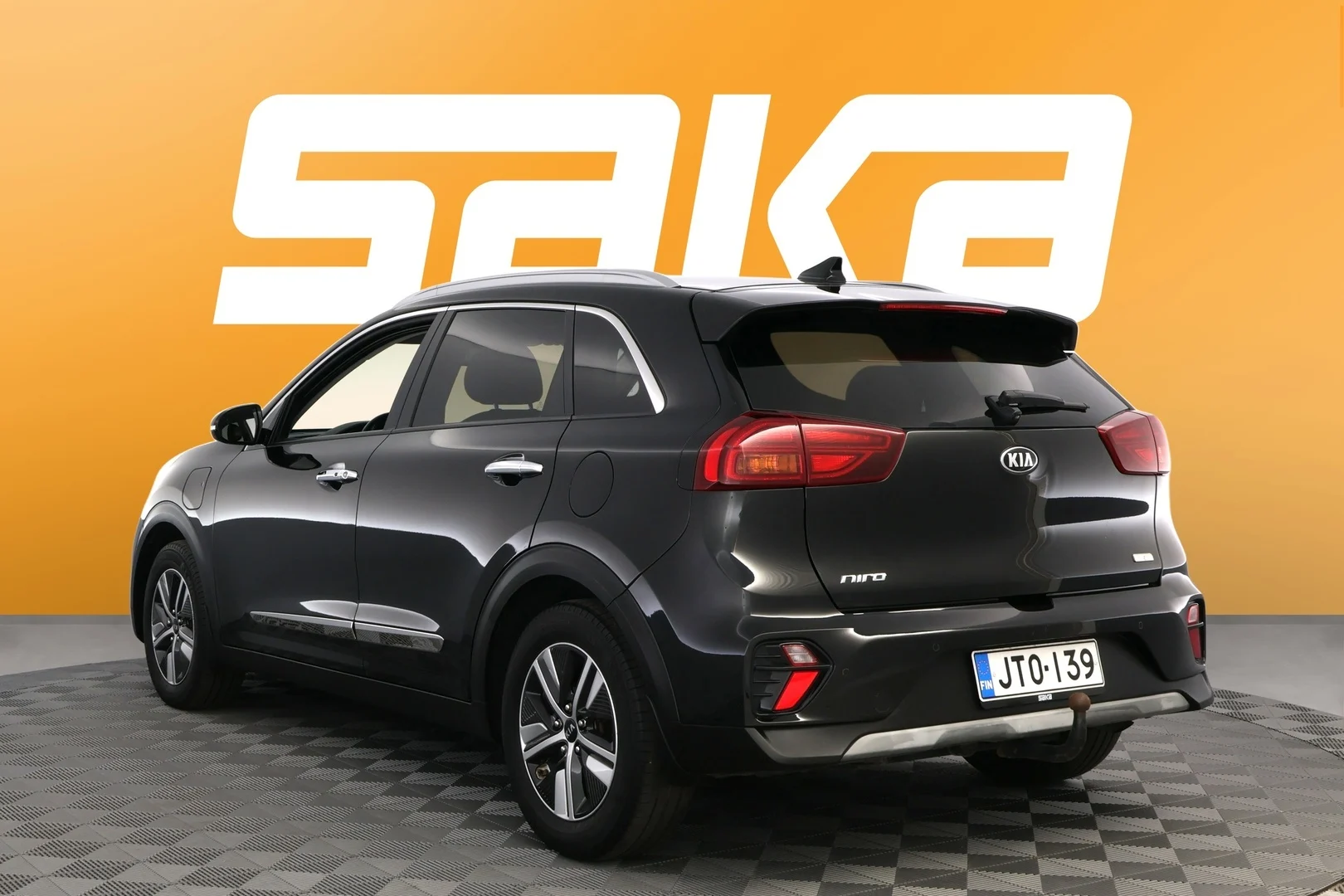 Car Image - 5AWPYF78RJ0YEsXZcKkeJR