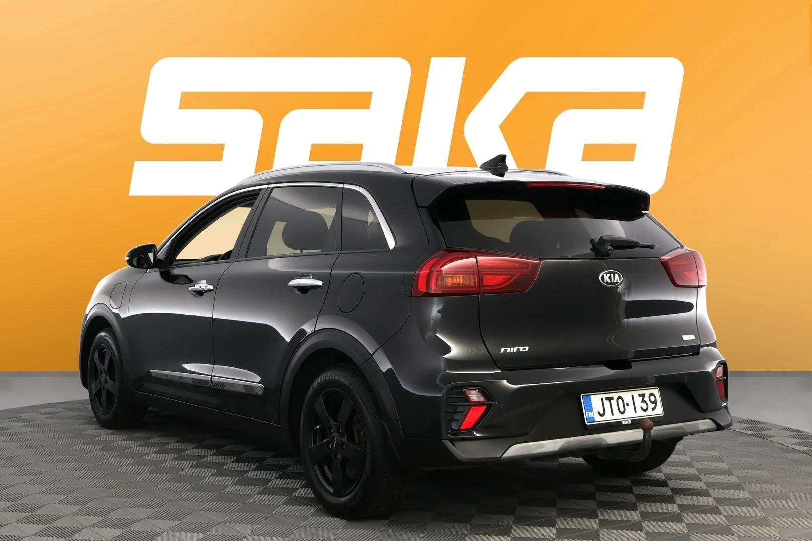 Car Image - 5AWPYF78RJ0YEsXZcKkeJR