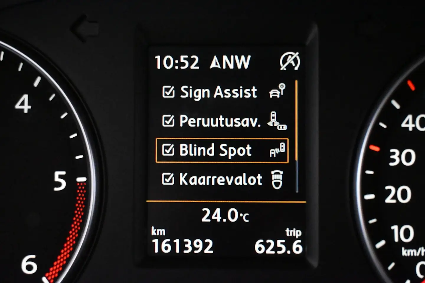 Car Image - 6DCmKlL9yseK9MIOwWnOwW