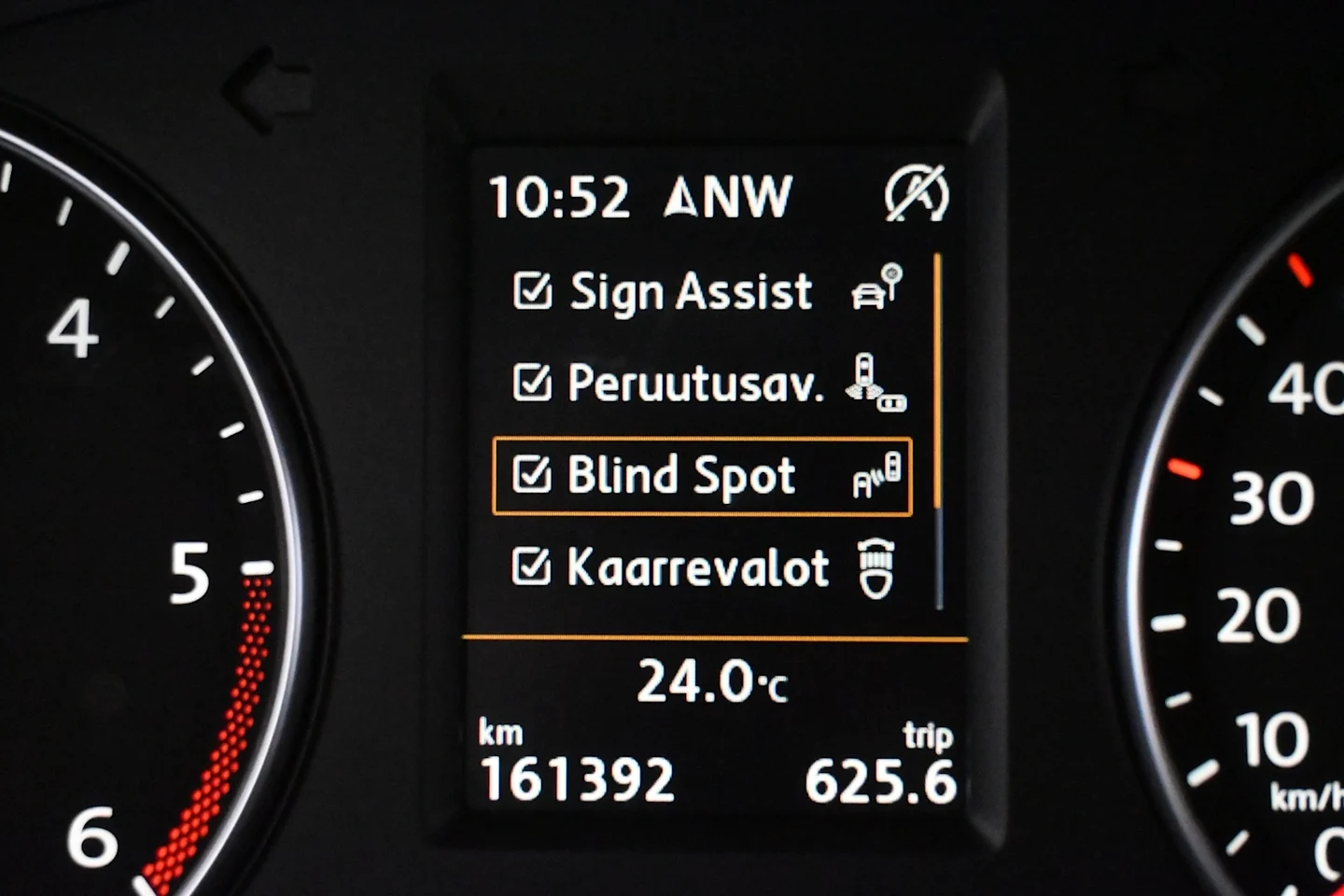 Car Image - 6DCmKlL9yseK9MIOwWnOwW