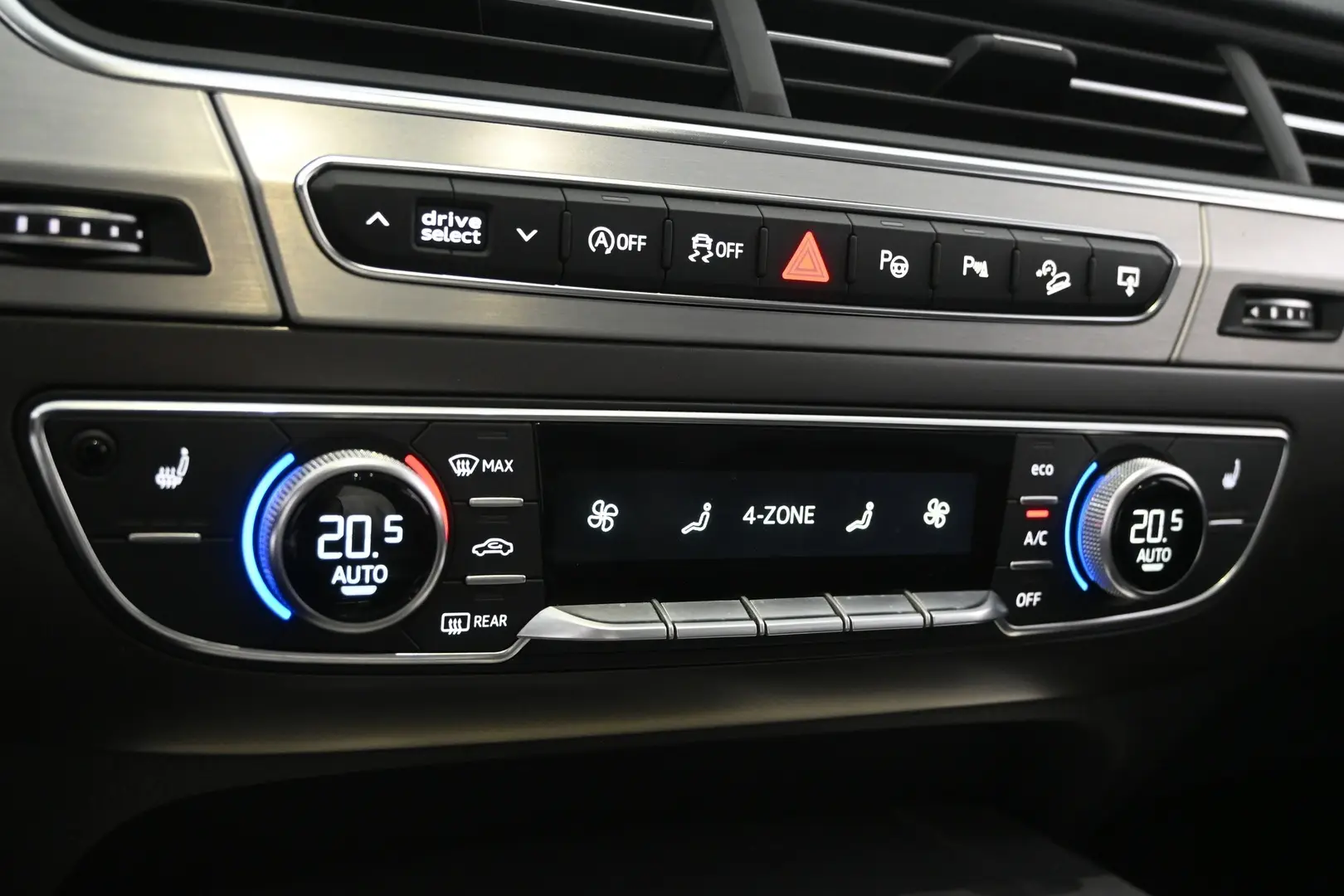 Car Image - 65Um2n2yoVvUtpGWHJYpfe