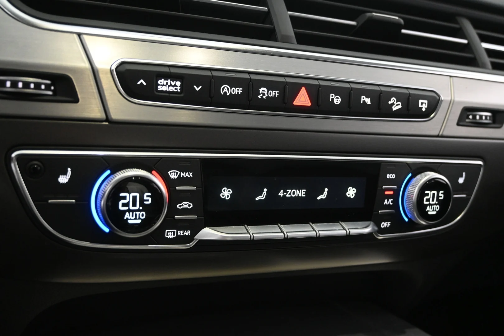 Car Image - 65Um2n2yoVvUtpGWHJYpfe