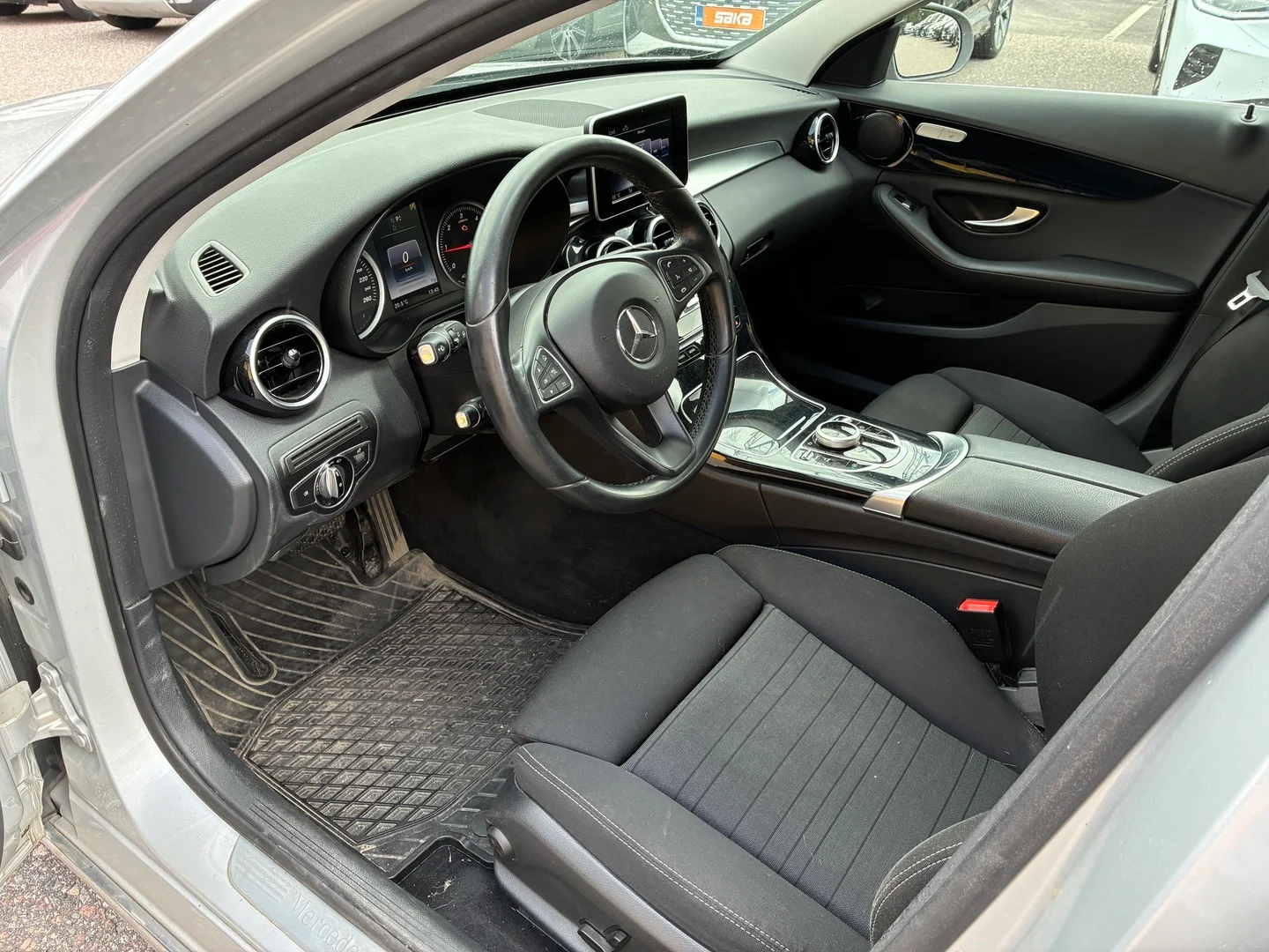 Car Image - 2VXKkElfdxM4HXDgvUK1nY