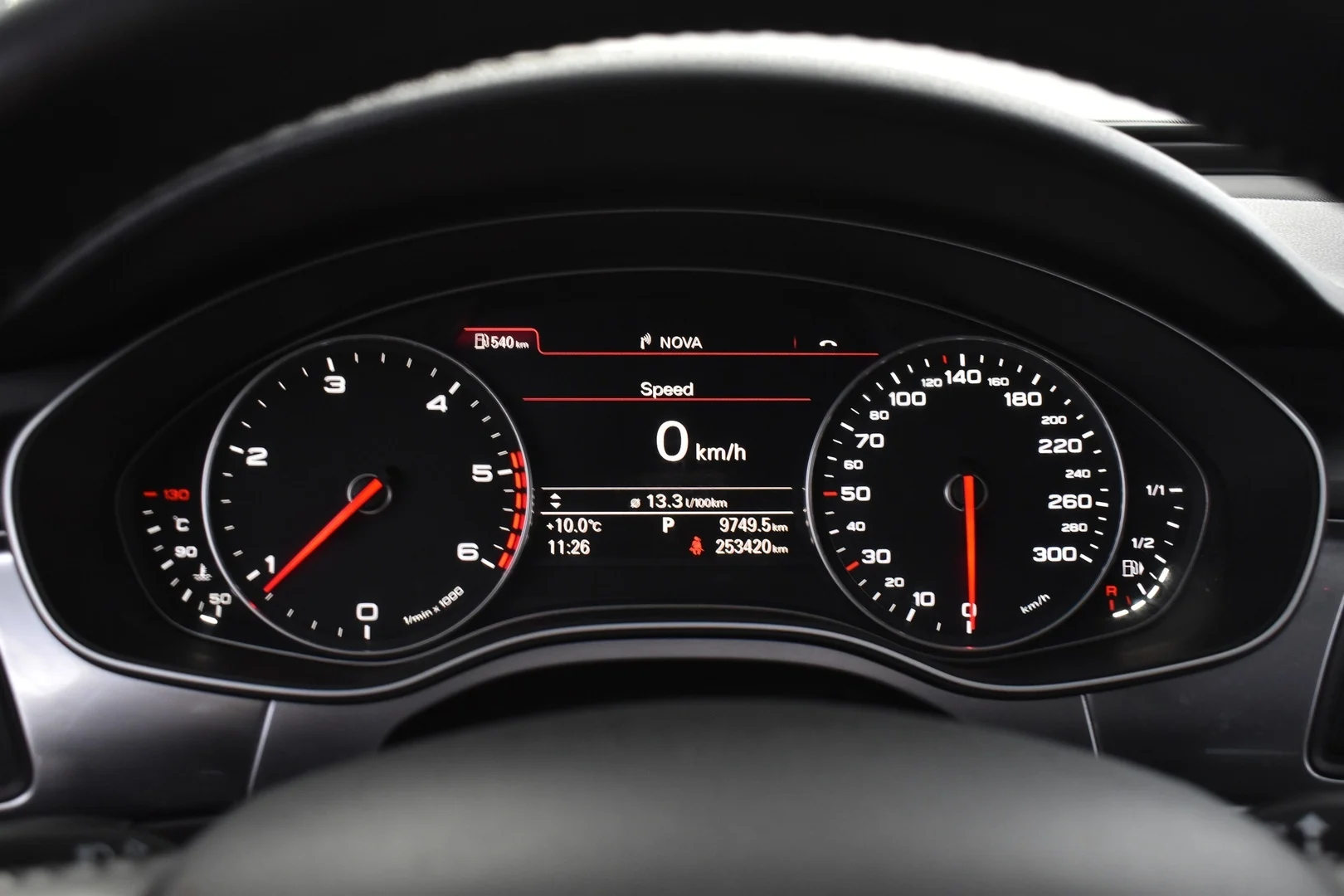 Car Image - 15M04iBWxJXcYIRXYkzPZn