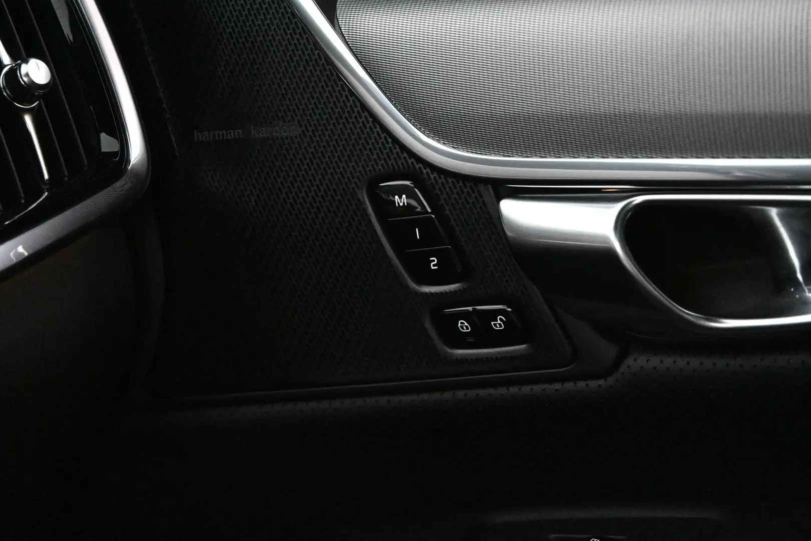 Car Image - 5n6ihbDM8h8zJnEywISFW1
