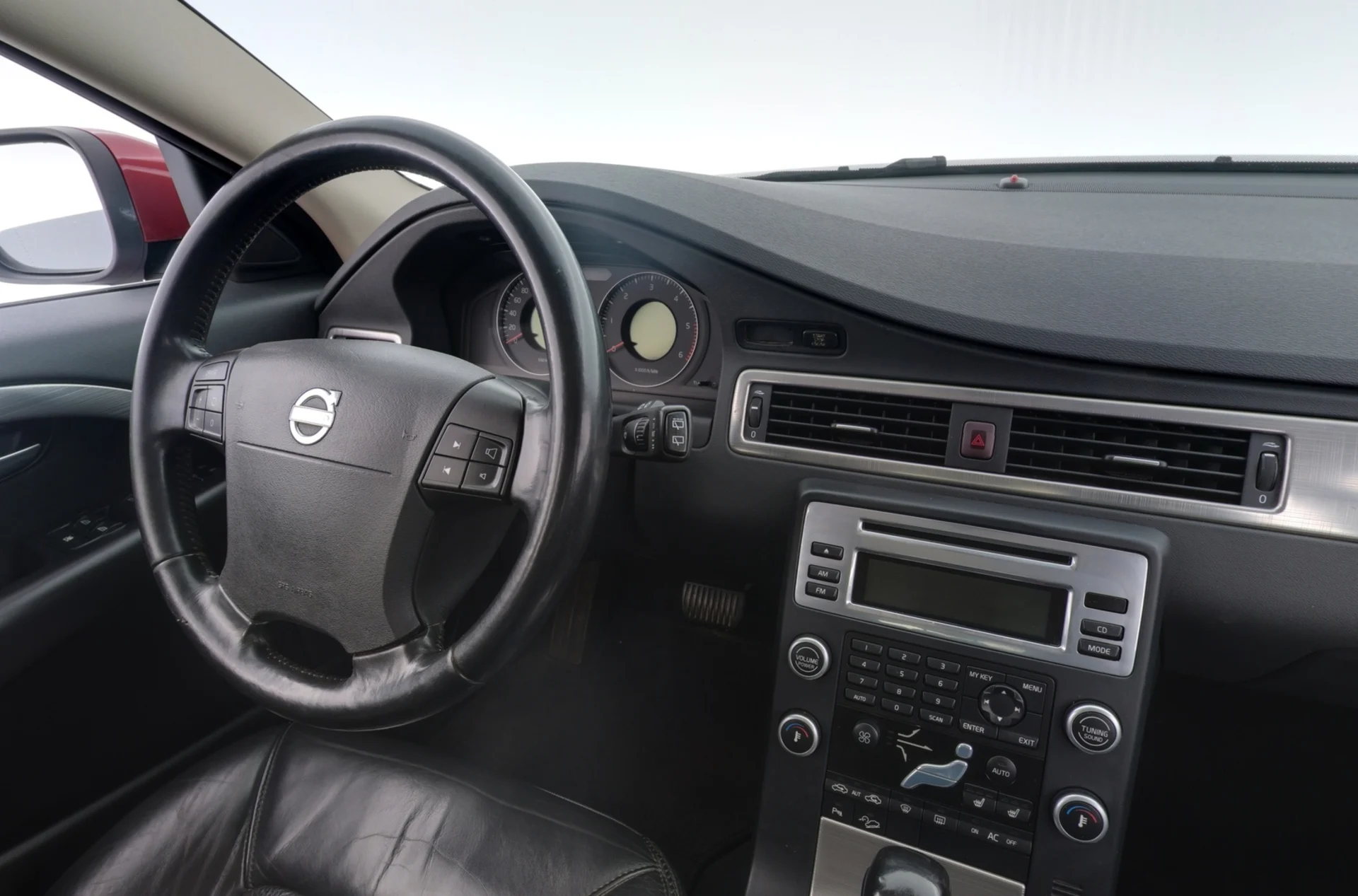 Car Image - 6GuhRDJGC1wwine4kMy3kd