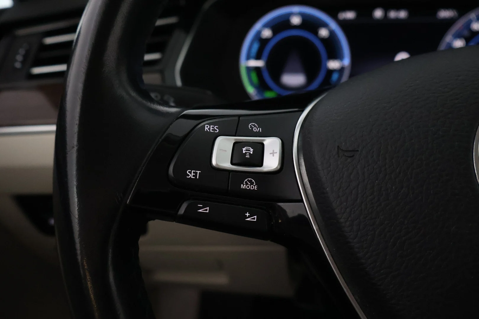 Car Image - 4In1WEAXFYpkenNGA7GCL5