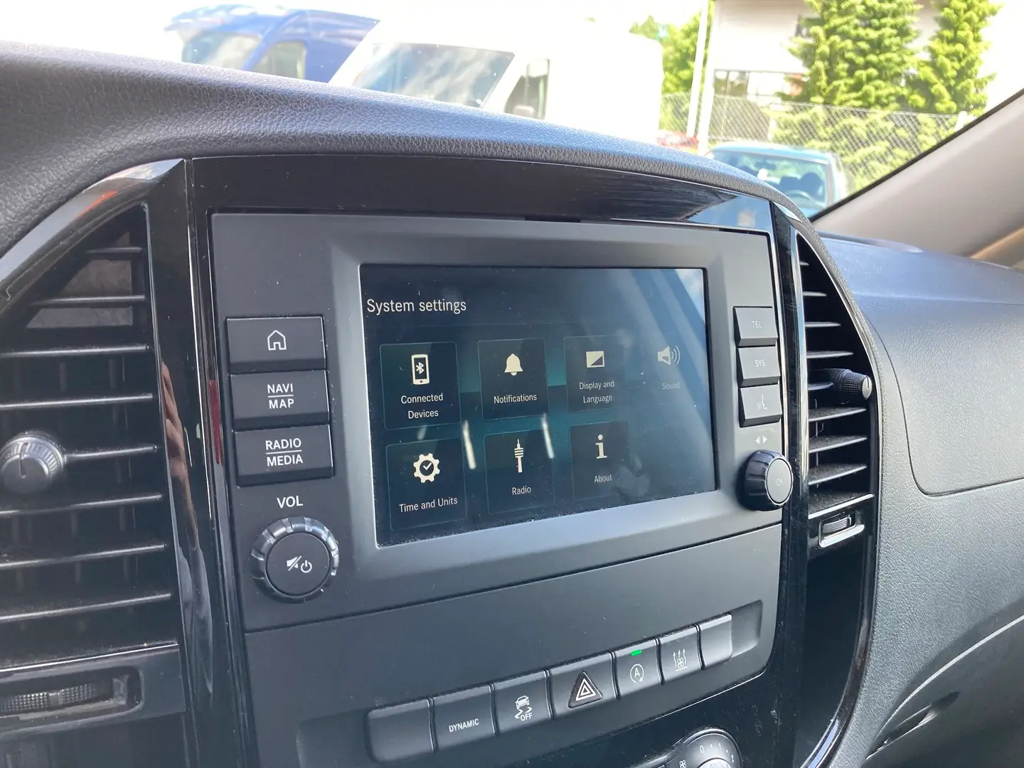 Car Image - 4HzYnRD6zYKN0SsPyLRxxw