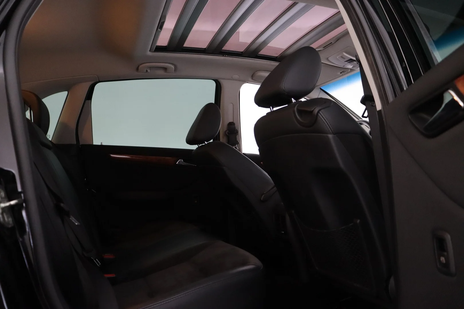 Car Image - 1NnJ72bHJWsG3MYgTmXLG6