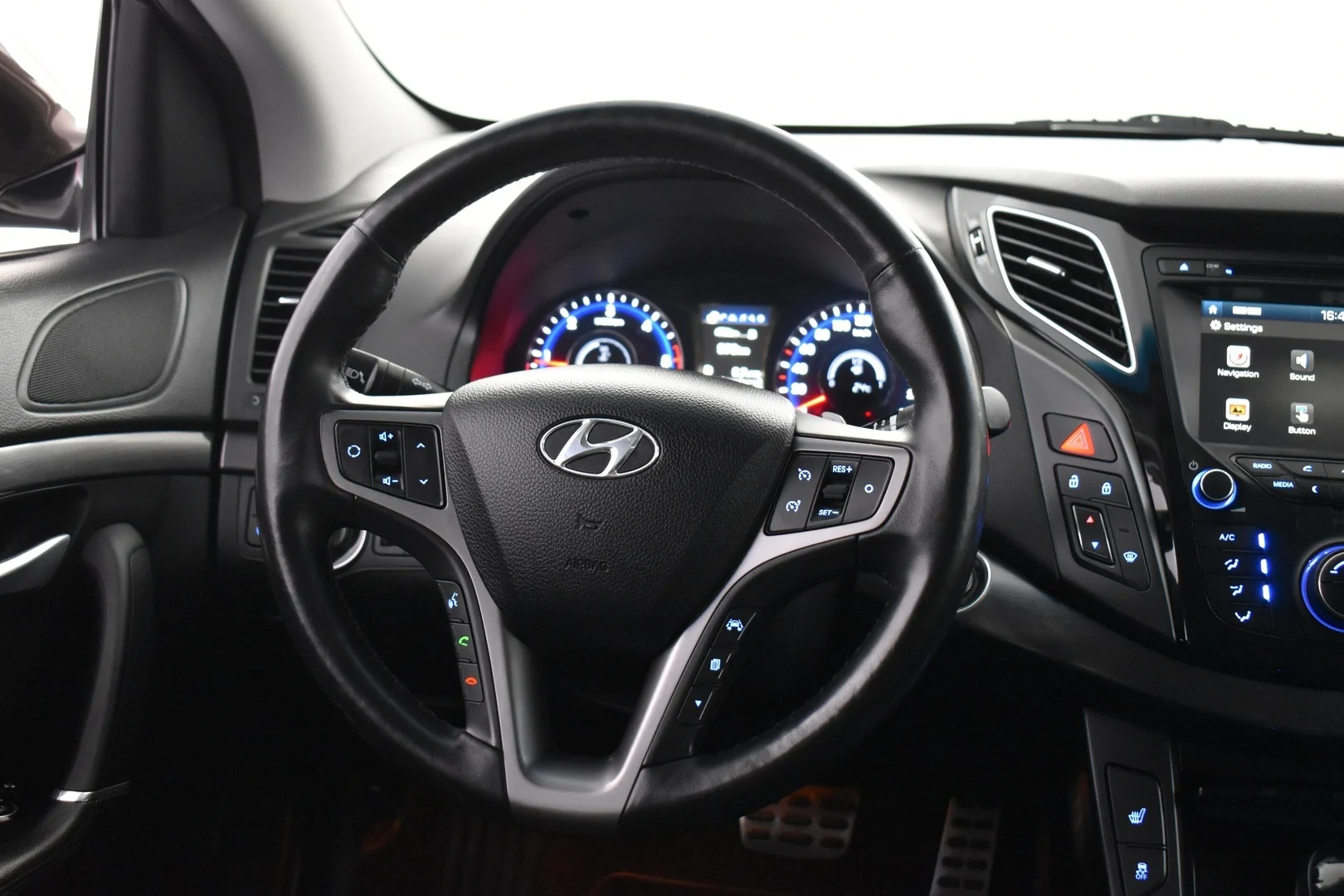 Car Image - 6Yb4FtSgzBJE2TuL789HtR