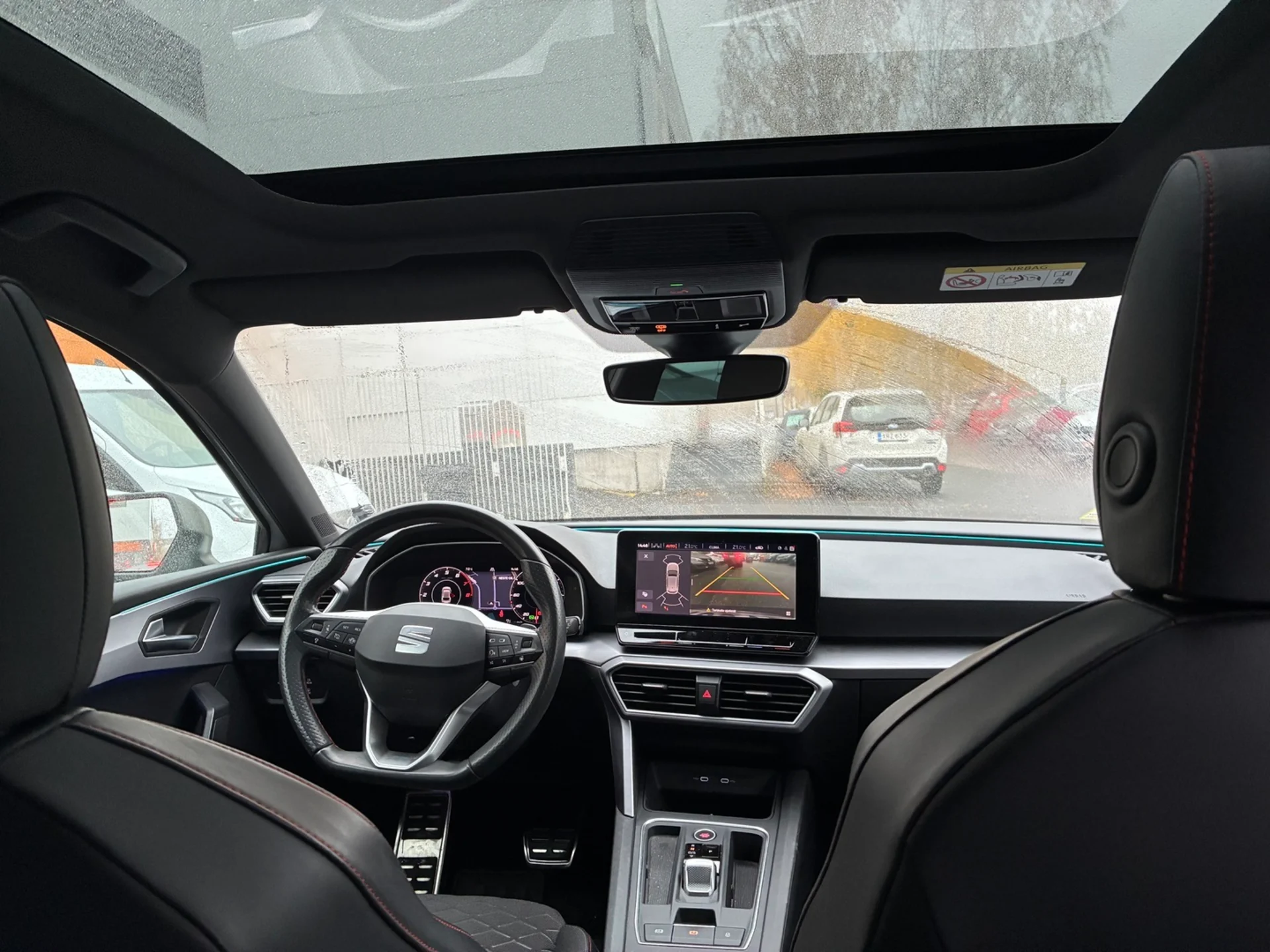 Car Image - 5wdGH658SYCIRsn5O5qF3T