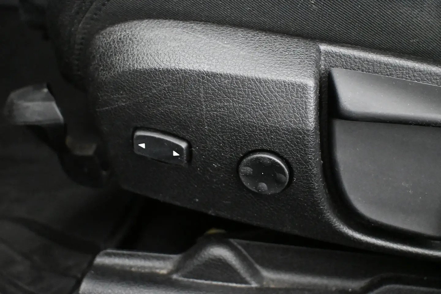 Car Image - 791zJv9Z1QOh0skAmnxfYd