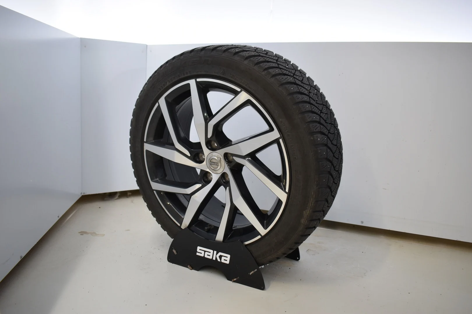 Car Image - 5zwhl3zD3qGCkoJwvym6DA