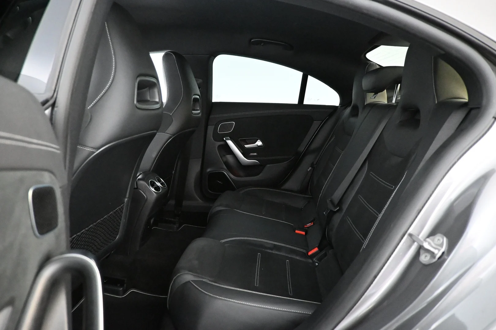 Car Image - 1Oz6n5lR8JCQiYrHl22U5Q