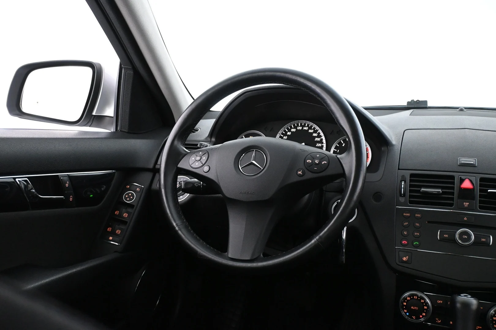 Car Image - 6zoE638MaYDxP3VSMmxoC6