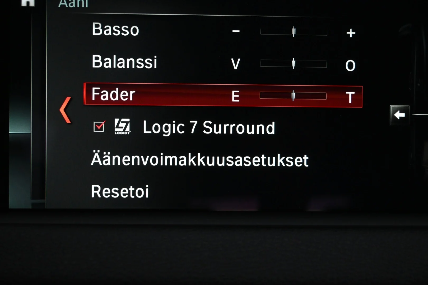 Car Image - 3IO6ahI4NaZ3SiA1YYXuq4