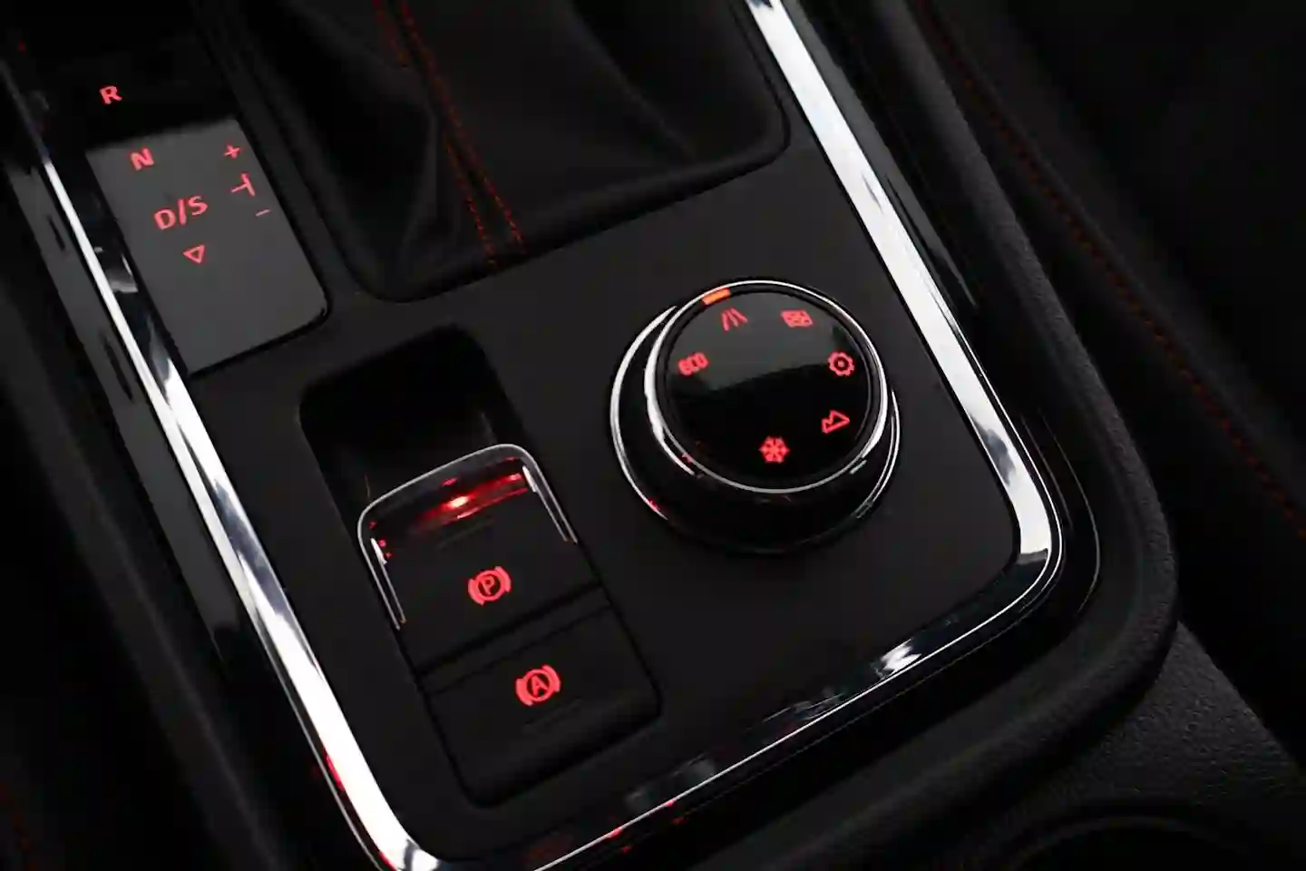 Car Image - 7hlcHVD0kRbTAZKS5x6Gj7