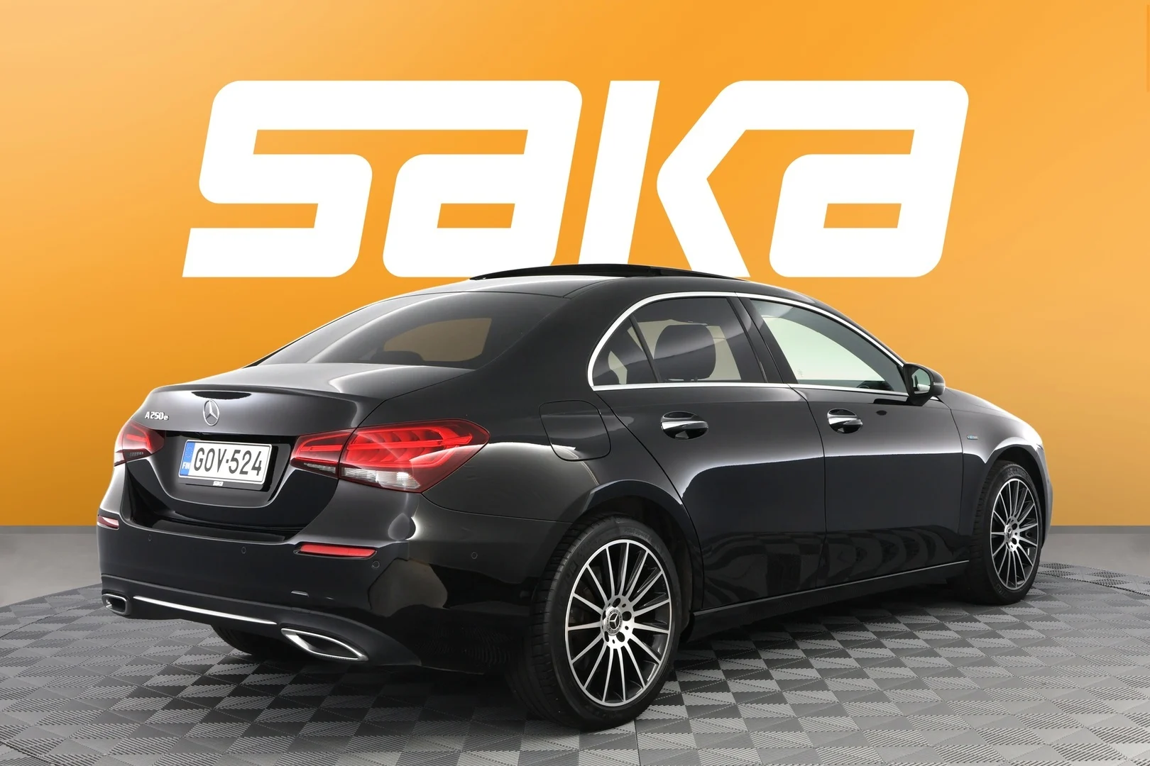 Car Image - 1w75uiO0h6Shs0hRyfbB4A