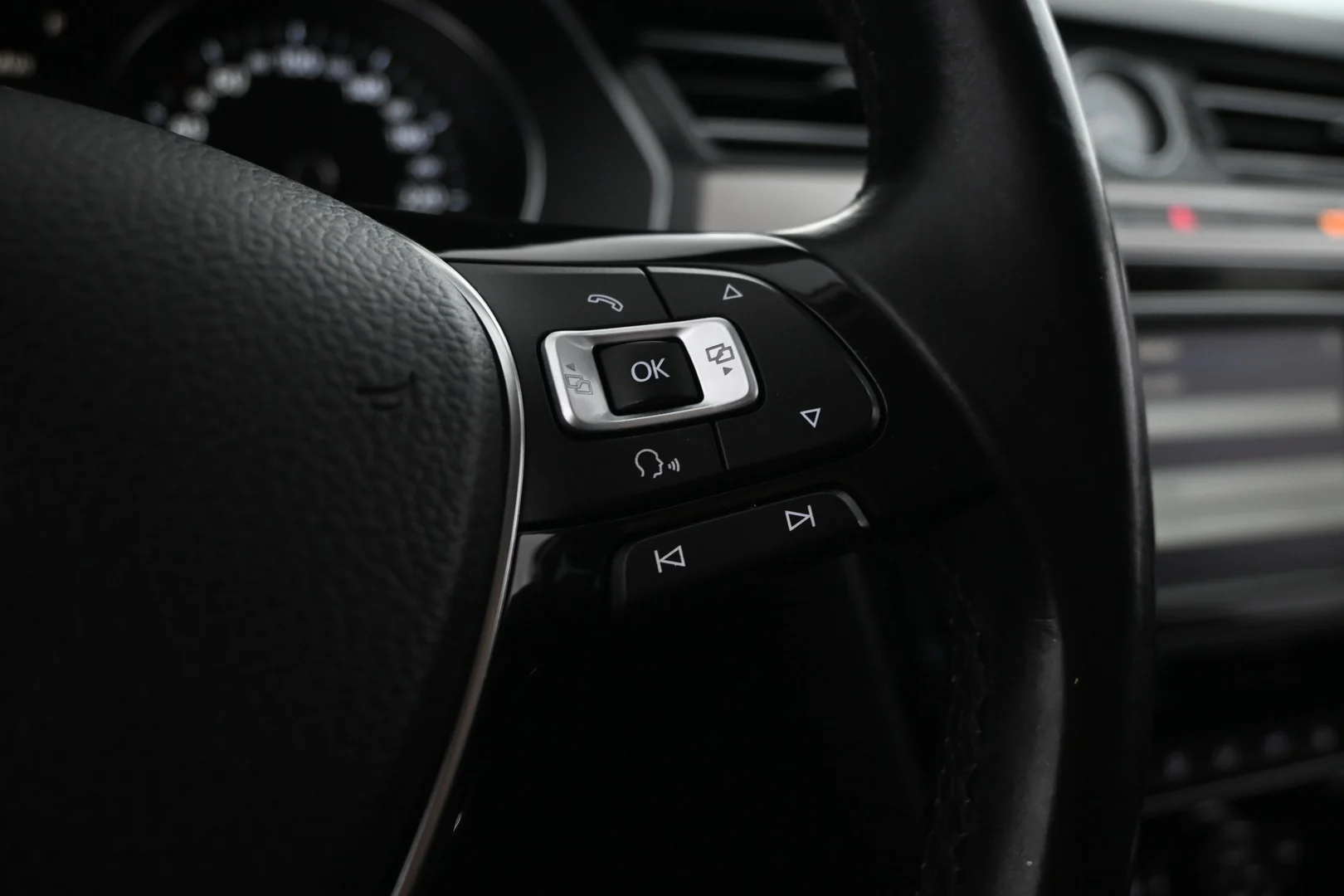 Car Image - 5wxplT5sKTbbz5Ekp2Jpn9